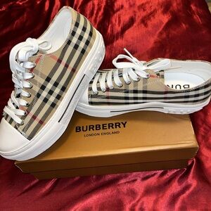 Burberry Check Sneakers